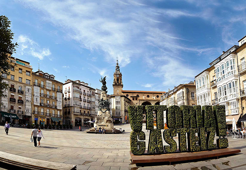 Plaza-VIRGEN-BLANCA-DIURNA-3